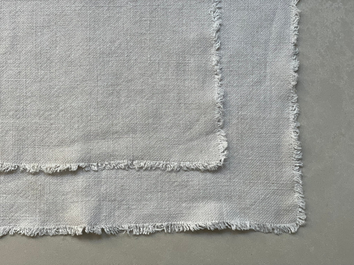 Fringed Linen Placemat (Set of 2)